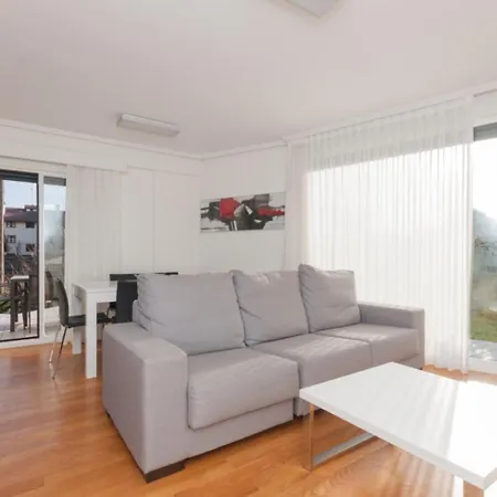 Ulia A - Local Rentss San Sebastian